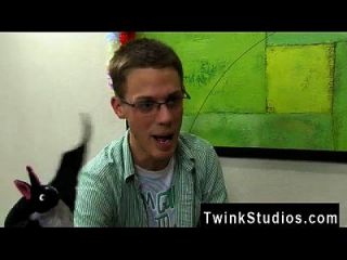 Gay Movie Taylor Lee And Jae Landen Are 2 College Aged Twinks. Taylor