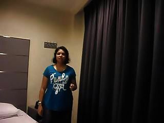 Indian Desi Aunty With Boss In Hotel.mp4